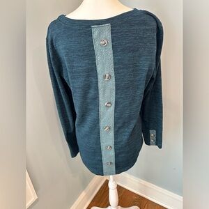 Button back sweater top